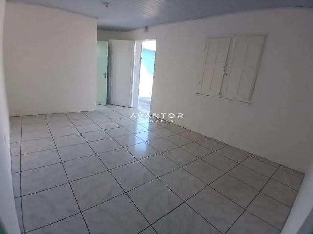 Casa / Sobrado Comercial para Locação em Santa Maria/RS Carolina 4 Quartos