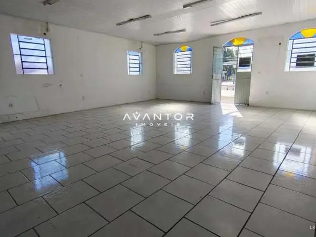 Casa / Sobrado Comercial para Locação em Santa Maria/RS Juscelino Kubitschek 2 Quartos