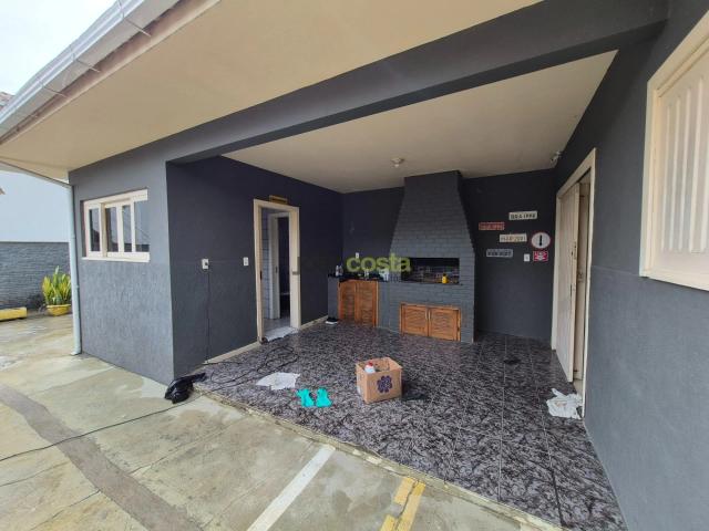 Casa / Sobrado Comercial para Locação em Santo Amaro da Imperatriz/SC Centro