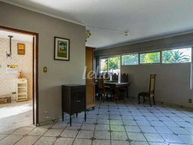 Casa / Sobrado Comercial para Locação em Santo André/SP Santa Teresinha 3 Quartos