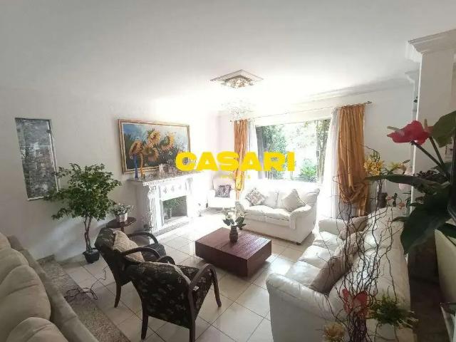 Casa / Sobrado Comercial para Locação em Santo André/SP Vila Luzita 4 Quartos