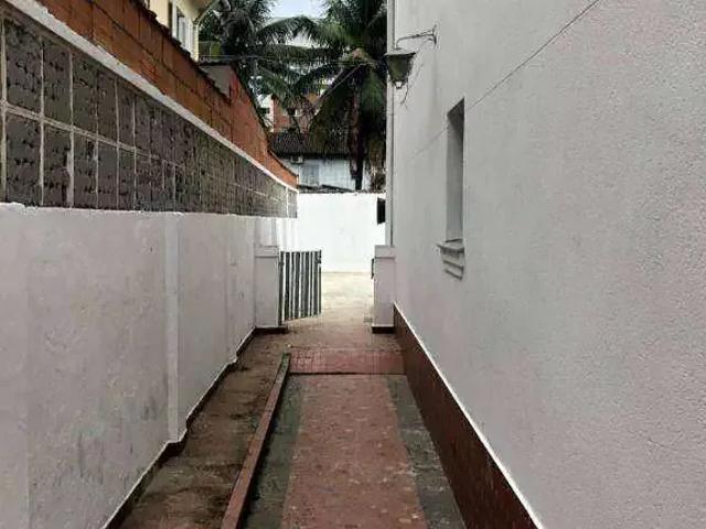 Casa / Sobrado Comercial para Locação em Santos/SP Marapé 6 Quartos