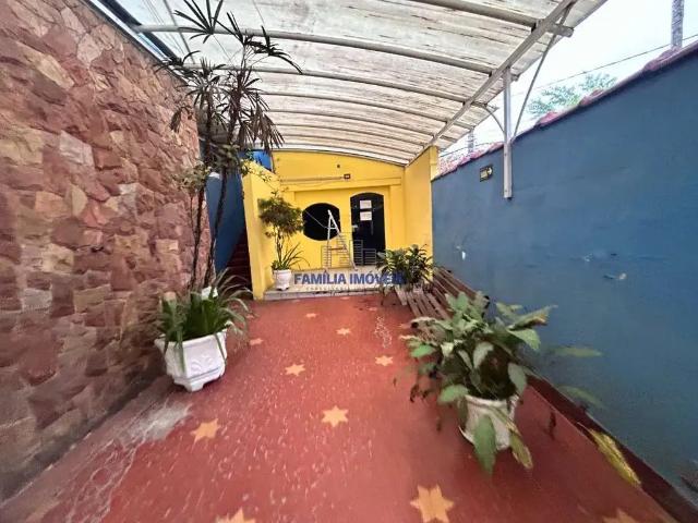 Casa / Sobrado Comercial para Locação em Santos/SP Marapé