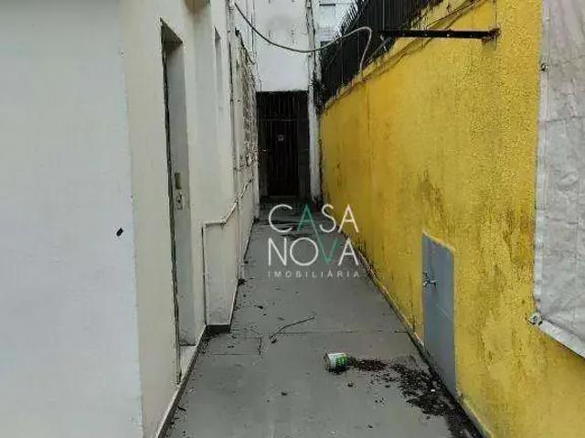 Casa / Sobrado Comercial para Locação em Santos/SP Aparecida