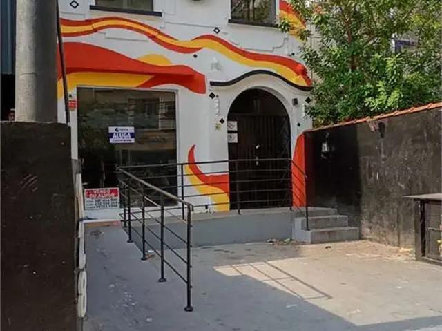 Casa / Sobrado Comercial para Locação em Santos/SP Boqueirão