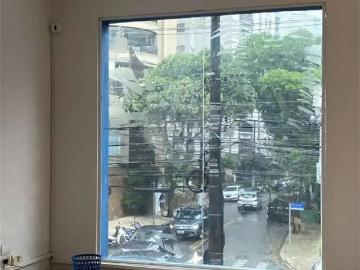 Casa / Sobrado Comercial para Locação em Santos/SP Boqueirão