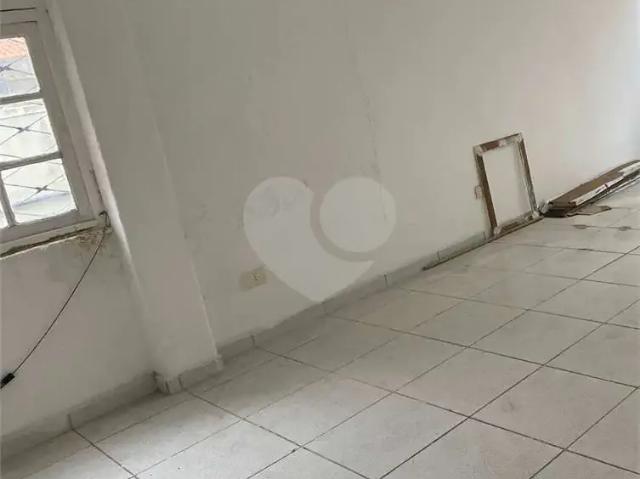 Casa / Sobrado Comercial para Locação em Santos/SP Boqueirão