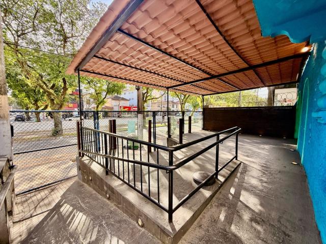 Casa / Sobrado Comercial para Locação em Santos/SP Campo Grande