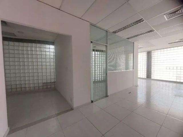 Casa / Sobrado Comercial para Locação em Santos/SP Centro