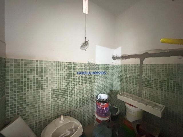 Casa / Sobrado Comercial para Locação em Santos/SP Embaré