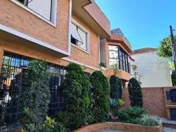 Casa / Sobrado Comercial para Locação em Santos/SP Gonzaga 3 Quartos
