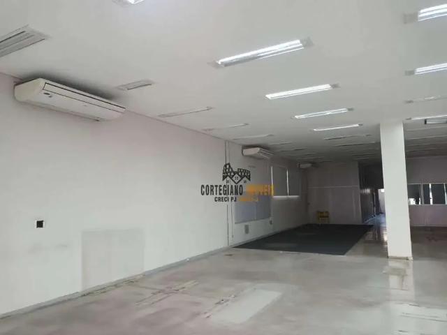 Casa / Sobrado Comercial para Locação em Santos/SP Gonzaga 3 Quartos