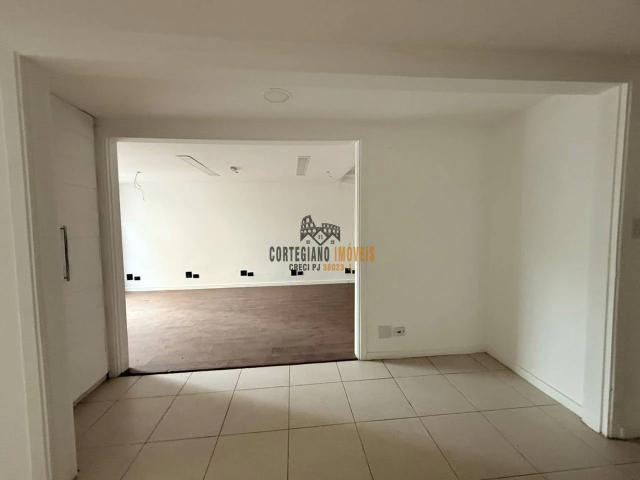 Casa / Sobrado Comercial para Locação em Santos/SP Gonzaga