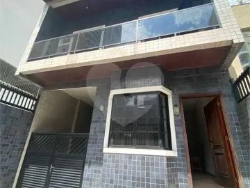 Casa / Sobrado Comercial para Locação em Santos/SP Gonzaga 4 Quartos