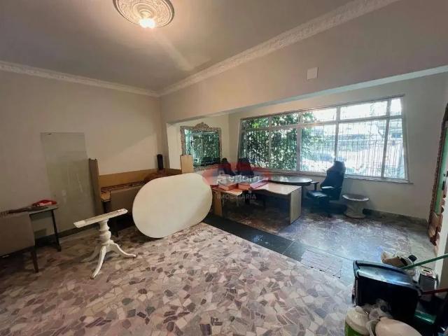 Casa / Sobrado Comercial para Locação em Santos/SP Gonzaga 4 Quartos
