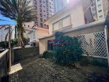 Casa / Sobrado Comercial para Locação em Santos/SP Gonzaga 4 Quartos