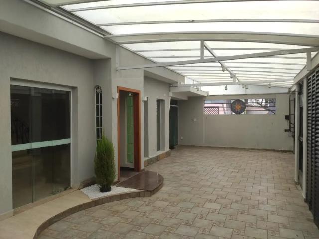 Casa / Sobrado Comercial para Locação em Santos/SP Gonzaga