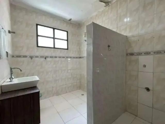 Casa / Sobrado Comercial para Locação em Santos/SP Pompéia 3 Quartos