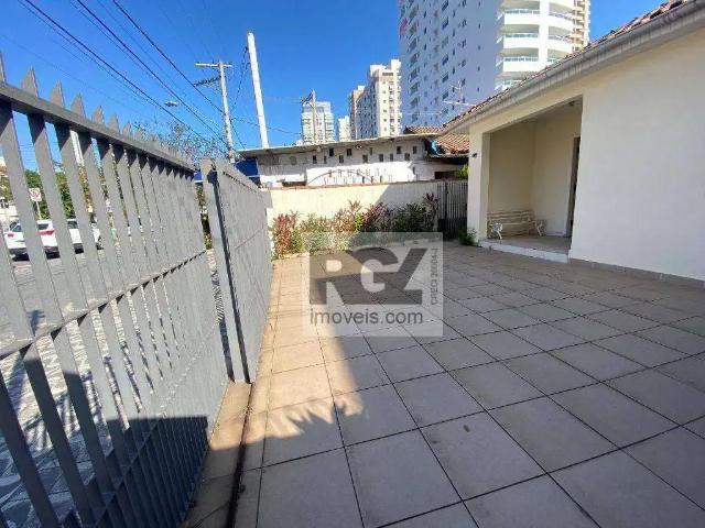 Casa / Sobrado Comercial para Locação em Santos/SP Ponta da Praia 2 Quartos