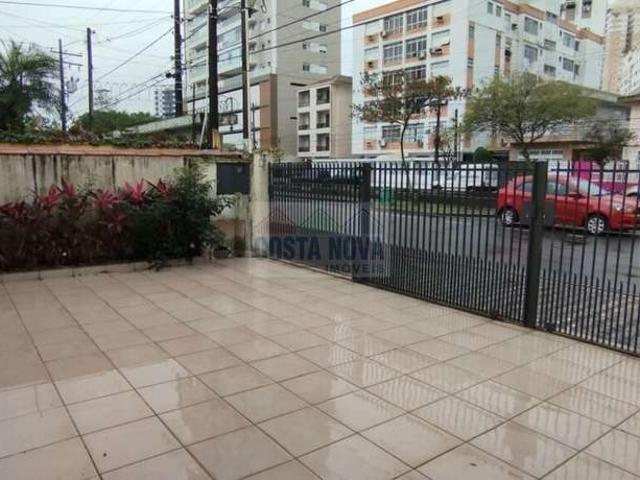 Casa / Sobrado Comercial para Locação em Santos/SP Ponta da Praia 3 Quartos