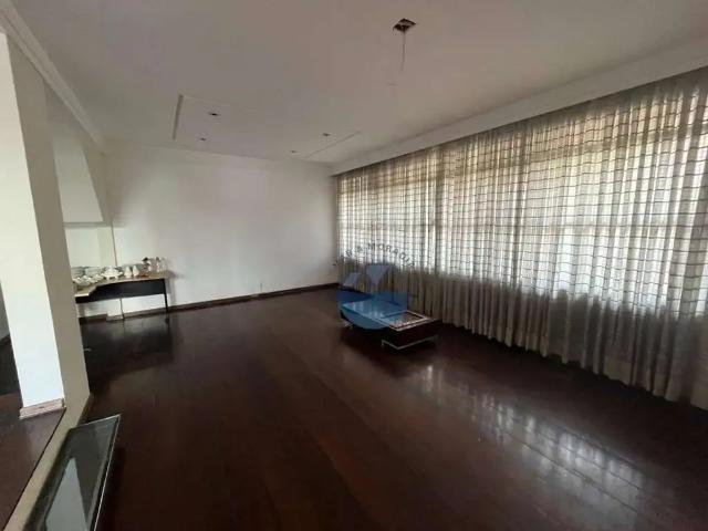 Casa / Sobrado Comercial para Locação em Santos/SP Ponta da Praia 5 Quartos