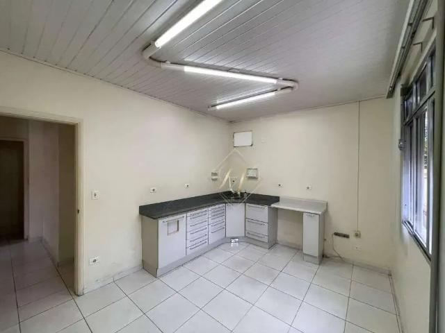 Casa / Sobrado Comercial para Locação em Santos/SP Ponta da Praia