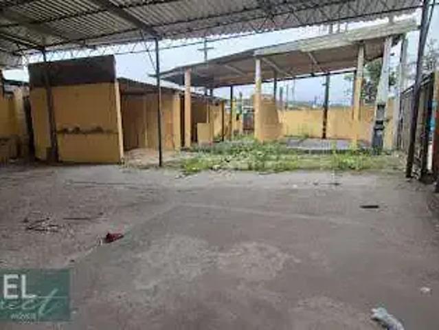 Casa / Sobrado Comercial para Locação em Santos/SP Saboó
