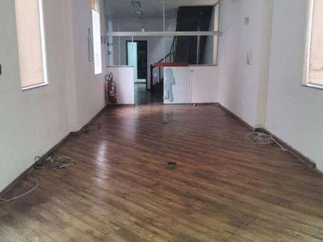 Casa / Sobrado Comercial para Locação em Santos/SP Vila Mathias 5 Quartos