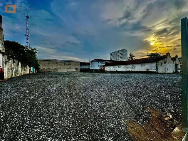 Casa / Sobrado Comercial para Locação em Santos/SP Vila Mathias