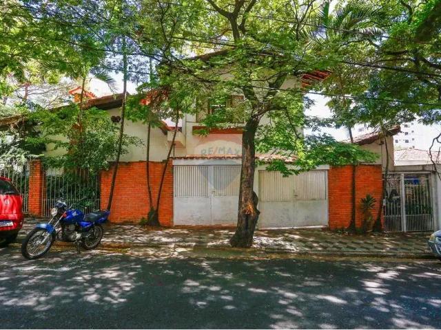 Casa / Sobrado Comercial para Locação em Sorocaba/SP Centro 5 Quartos
