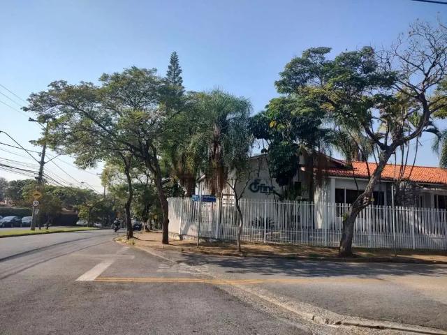 Casa / Sobrado Comercial para Locação em Sorocaba/SP Jardim América 4 Quartos