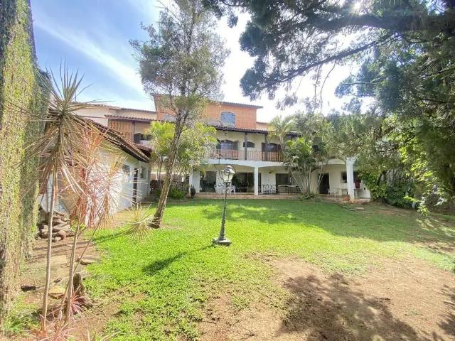 Casa / Sobrado Comercial para Locação em Sorocaba/SP Jardim América 6 Quartos