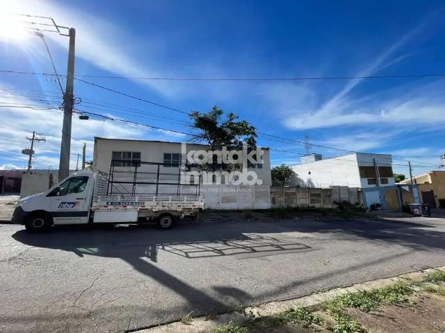Casa / Sobrado Comercial para Locação em Sorocaba/SP Jardim Simus