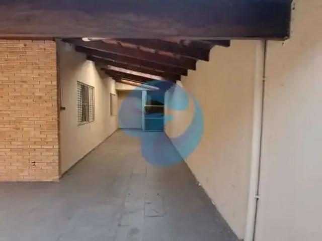 Casa / Sobrado Comercial para Locação em Sorocaba/SP Parque Campolim 3 Quartos