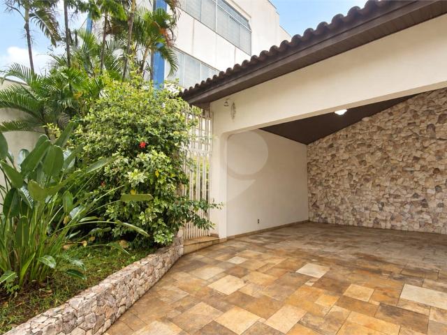 Casa / Sobrado Comercial para Locação em Sorocaba/SP Parque Campolim 4 Quartos