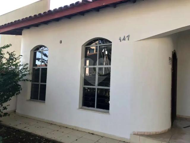 Casa / Sobrado Comercial para Locação em Sorocaba/SP Parque Campolim 4 Quartos