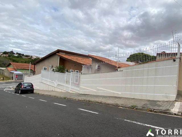 Casa / Sobrado Comercial para Locação em Sorocaba/SP Vila Trujillo 7 Quartos