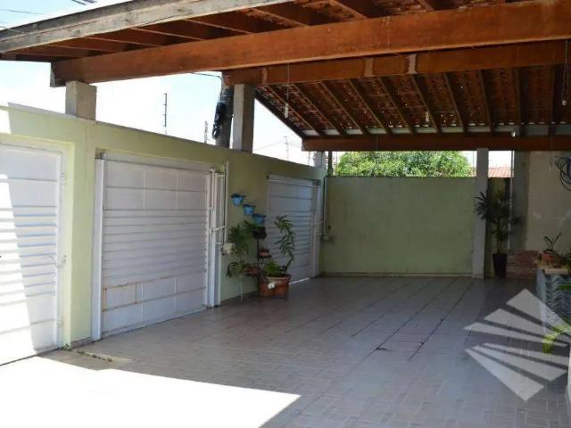 Casa / Sobrado Comercial para Locação em Taubaté/SP Jardim Independência 3 Quartos