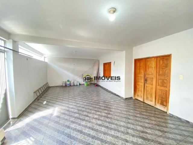 Casa / Sobrado Comercial para Locação em Teresina/PI Parque Piauí 4 Quartos
