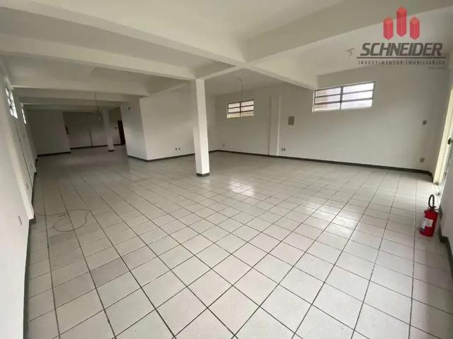 Casa / Sobrado Comercial para Locação em Timbó/SC Estados