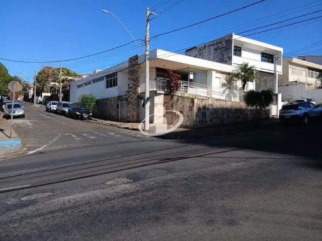 Casa / Sobrado Comercial para Locação em Uberlândia/MG Tabajaras