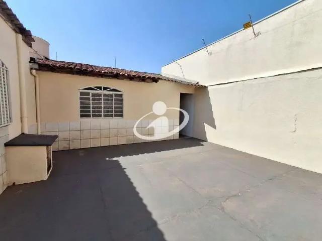 Casa / Sobrado Comercial para Locação em Uberlândia/MG Brasil