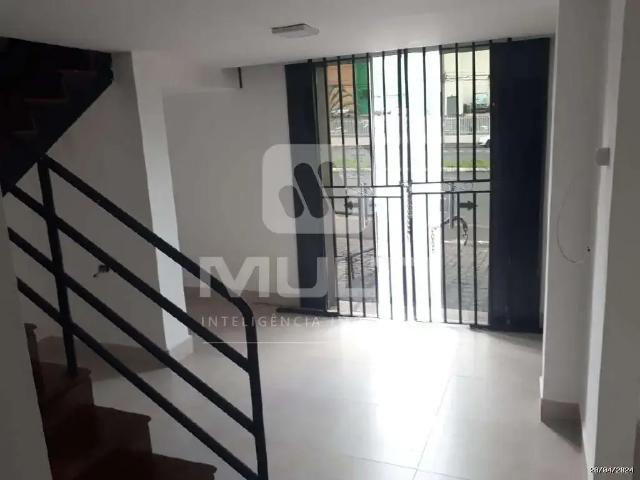 Casa / Sobrado Comercial para Locação em Uberlândia/MG Centro