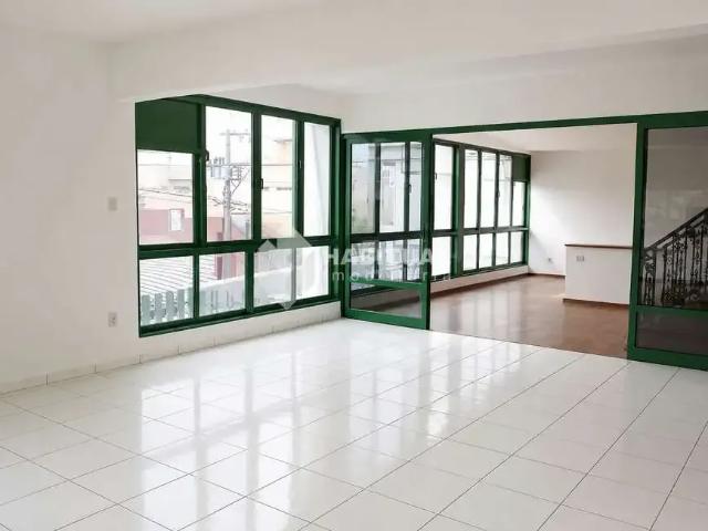 Casa / Sobrado Comercial para Locação em Uberlândia/MG Centro