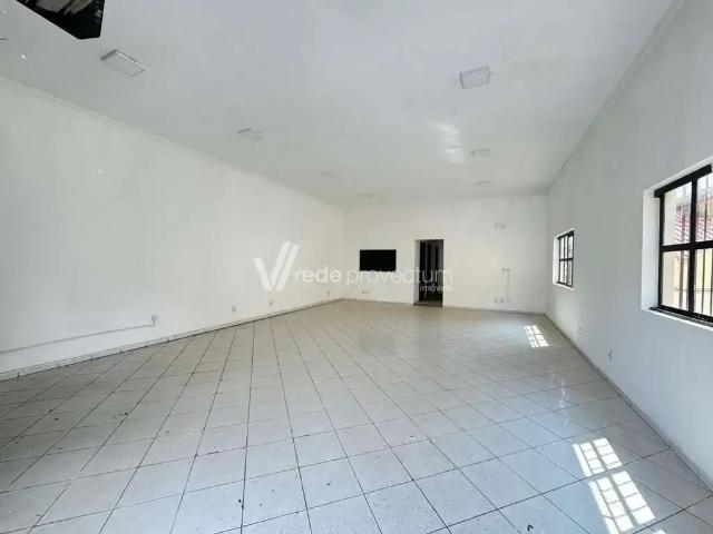 Casa / Sobrado Comercial para Locação em Valinhos/SP Jardim Maria Rosa 3 Quartos