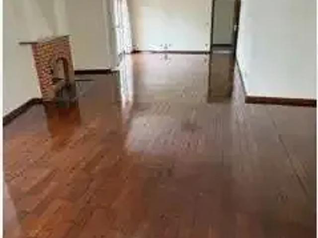 Casa / Sobrado Comercial para Locação em Valinhos/SP Jardim Pinheiros 4 Quartos