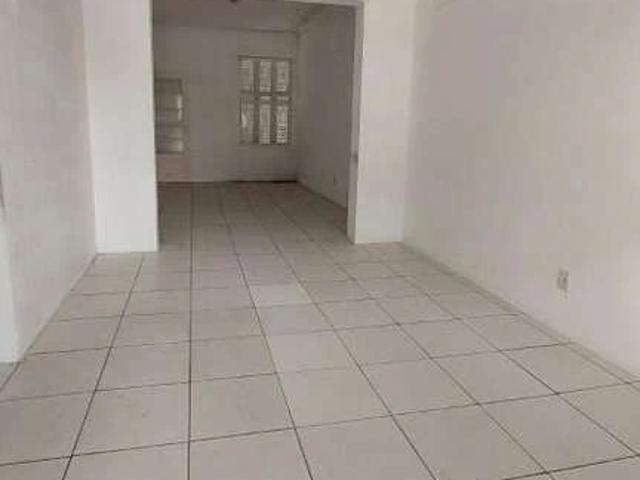 Casa / Sobrado Comercial para Locação em Viamão/RS Centro 2 Quartos