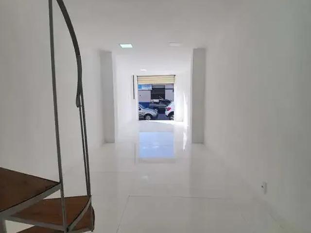 Casa / Sobrado Comercial para Locação em Vitória/ES Jardim Camburi