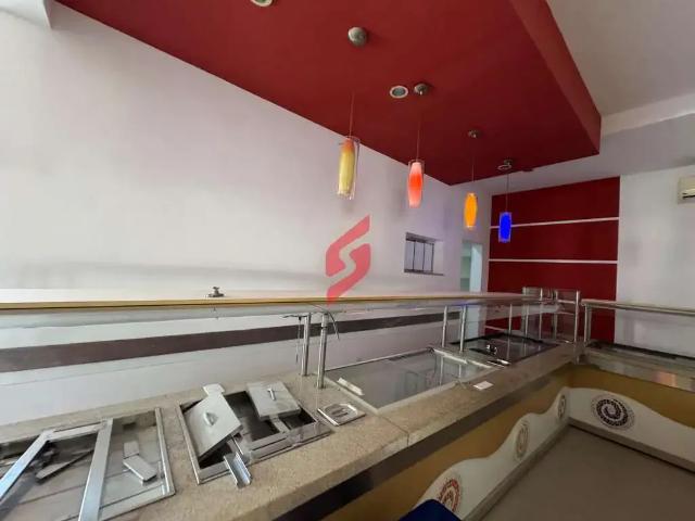 Casa / Sobrado Comercial para Locação em Votorantim/SP Vossoroca 4 Quartos