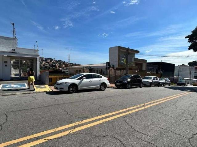 Casa / Sobrado Comercial para Venda em Cotia/SP Vila Santo Antônio do Portão 3 Quartos